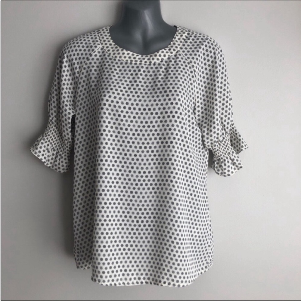 NWT beautiful banana republic dressy top xs